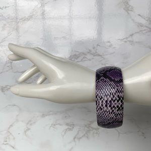 Women's Fashion Jewelry Purple Animal Print Chunky Bracelet One Size